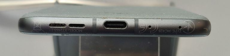 Motorola razr 50 8/256gb Код:01-200922726. Зображення 11