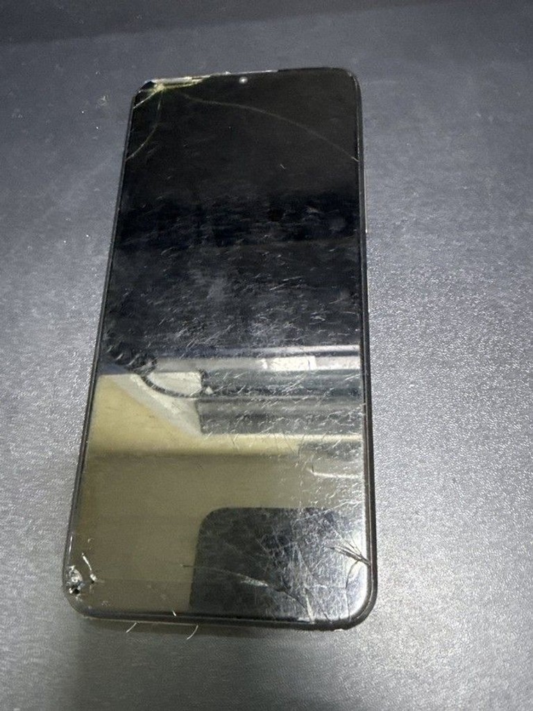 Дешиво Nokia C32 4/64GB Green с ломбарда