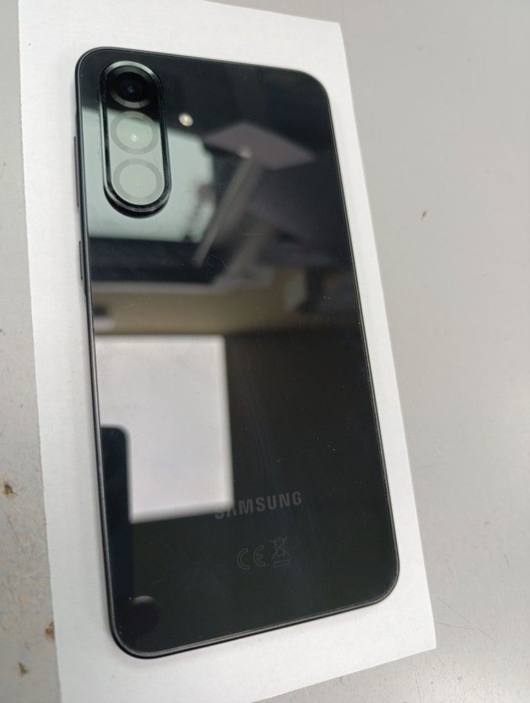 Дешиво Samsung galaxy a36 5g 8/256gb с ломбарда