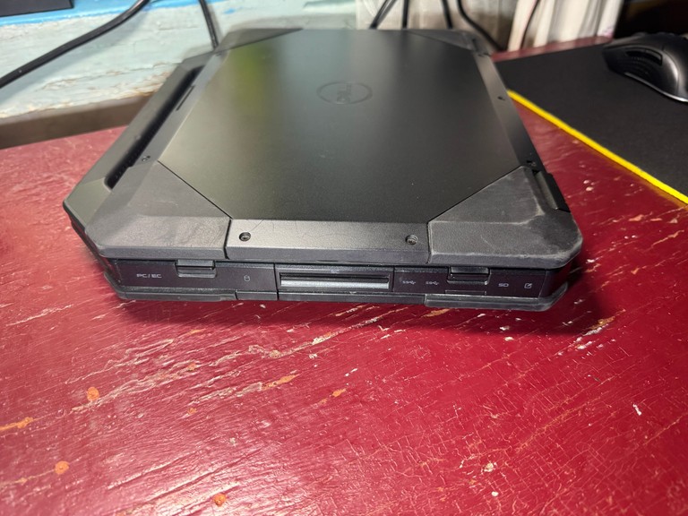 Захищений ноутбук Dell 5414 Rugged, 14", i7-6600U, 16GB, 256GB SSD Код:null. Зображення 7