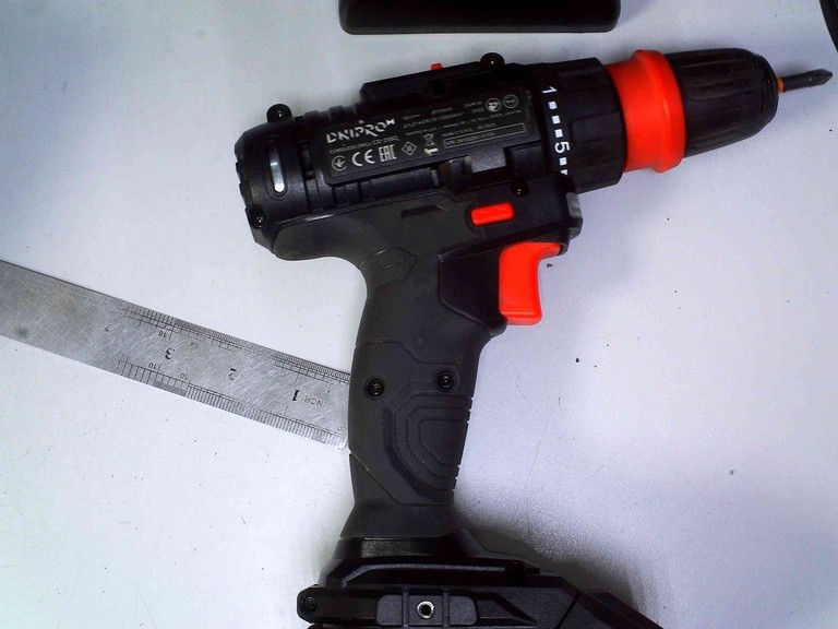 Дешево Dnipro-M cd-218q 1акб 2ah зп з ломбарду