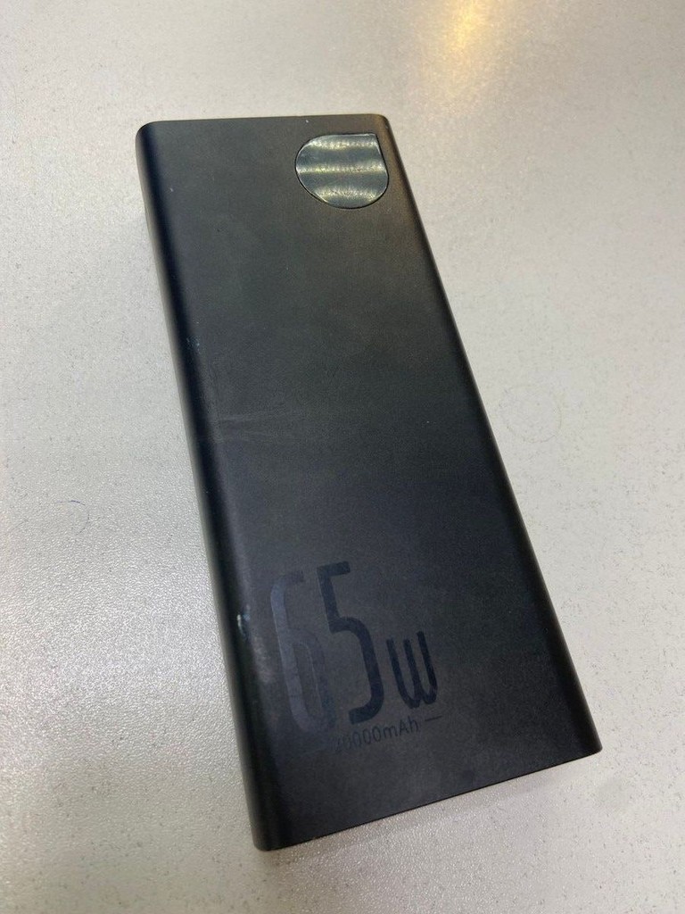 Объявление Baseus adaman 65w 20000mah Б/У