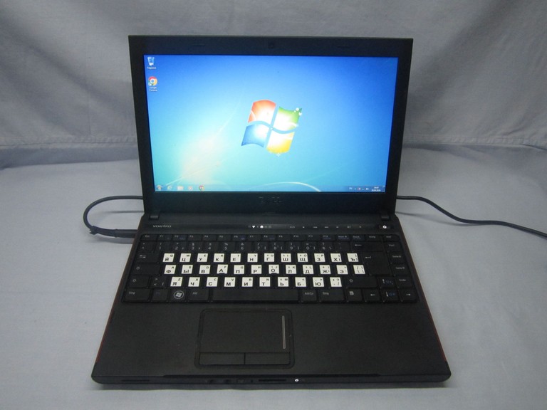 Оголошення Dell Vostro 3300 ( 2 ядра/Intel HD/4GB/160GB/13.3" матовый/ металл ) Все работает! Б/У