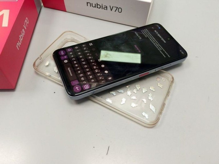 Дешево Zte Nubia V70 8/256GB Gray з ломбарду
