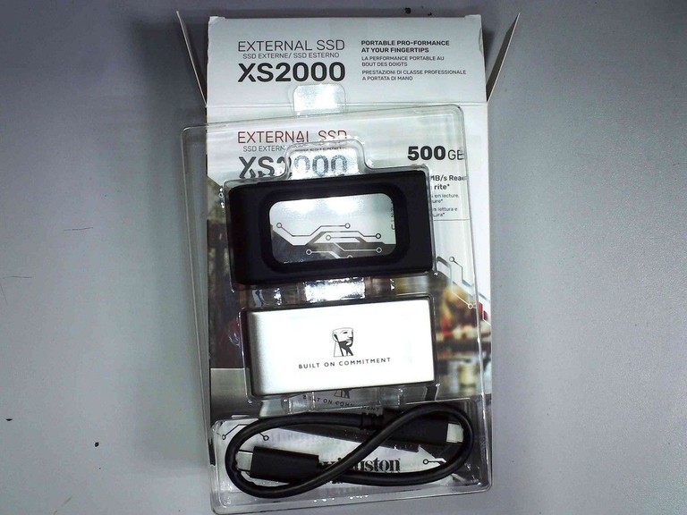 Оголошення Kingston xs2000 1 tb Б/У