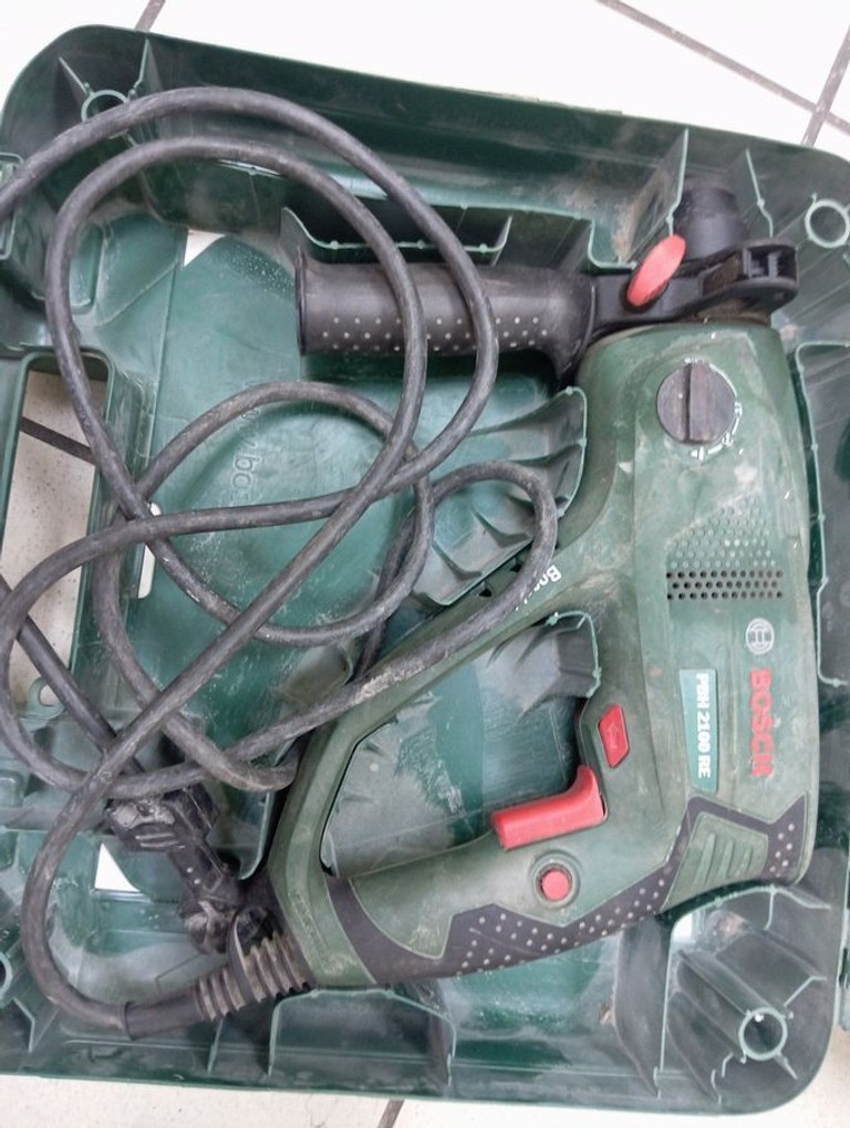 Дешиво Bosch pbh 2100 re с ломбарда