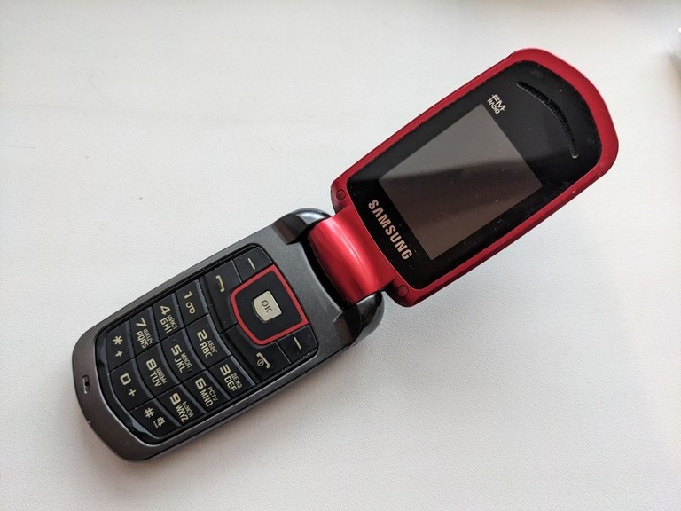 Объявление Samsung e2210 Б/У