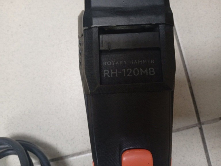 Дешево Dnipro-M rh-120mb з ломбарду