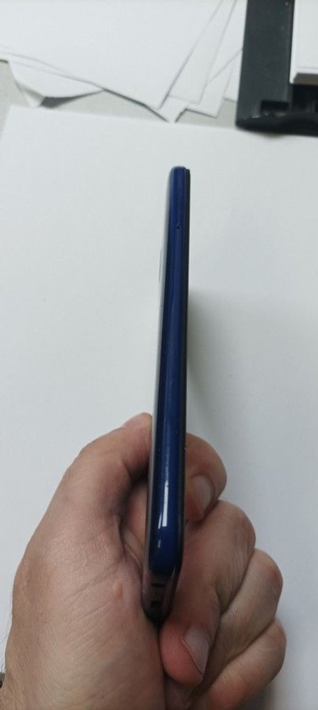 Xiaomi Redmi 8 4/64GB Blue Код:01-200982365. Зображення 5