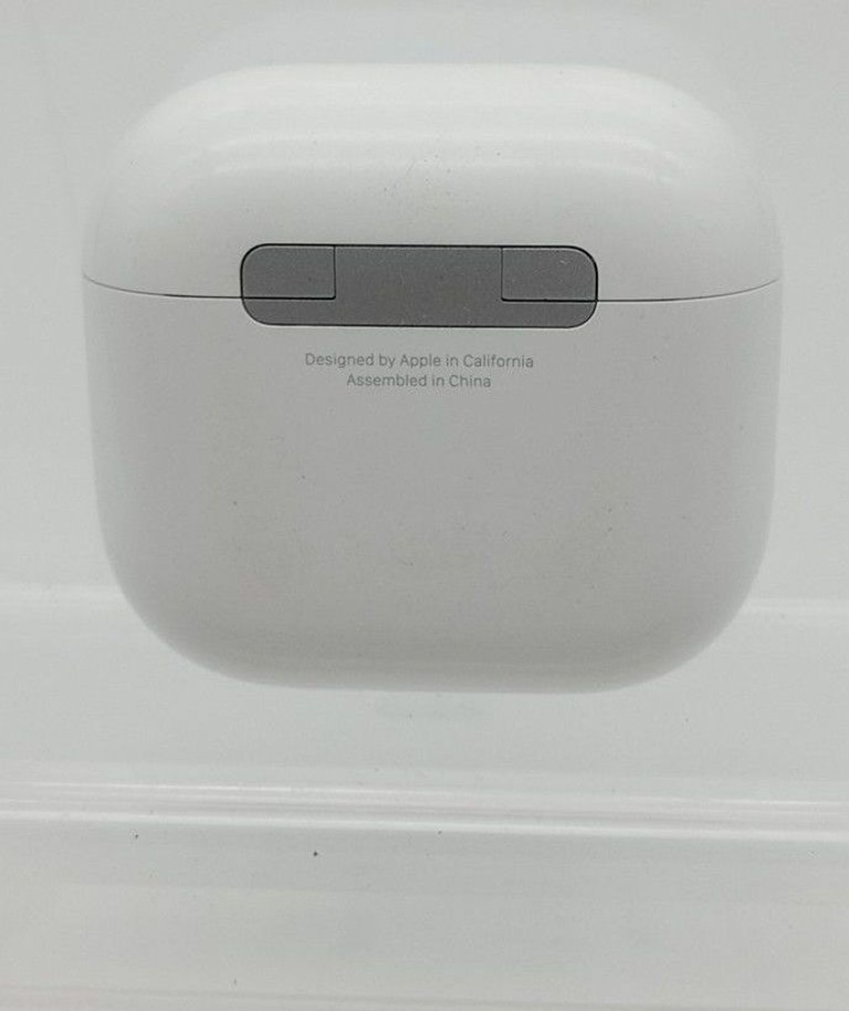 Дешево Apple airpods 4 з ломбарду
