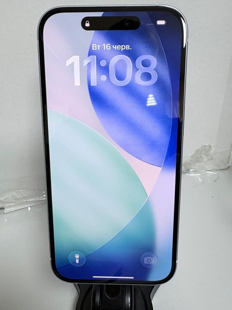 Apple iPhone 15 128GB Green Код:01-200990026. Зображення 5