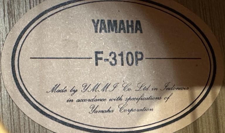 Дешево Yamaha F310P з ломбарду