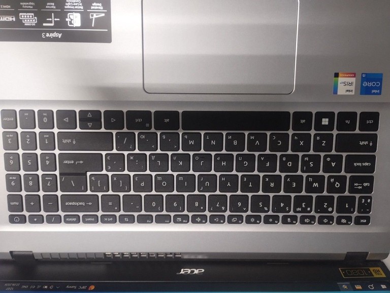 Дешево Acer 15/core i5-1235u ddr5/16gb ddr5/hdd *відсутній/ssd 512 gb/*інтегрована з ломбарду