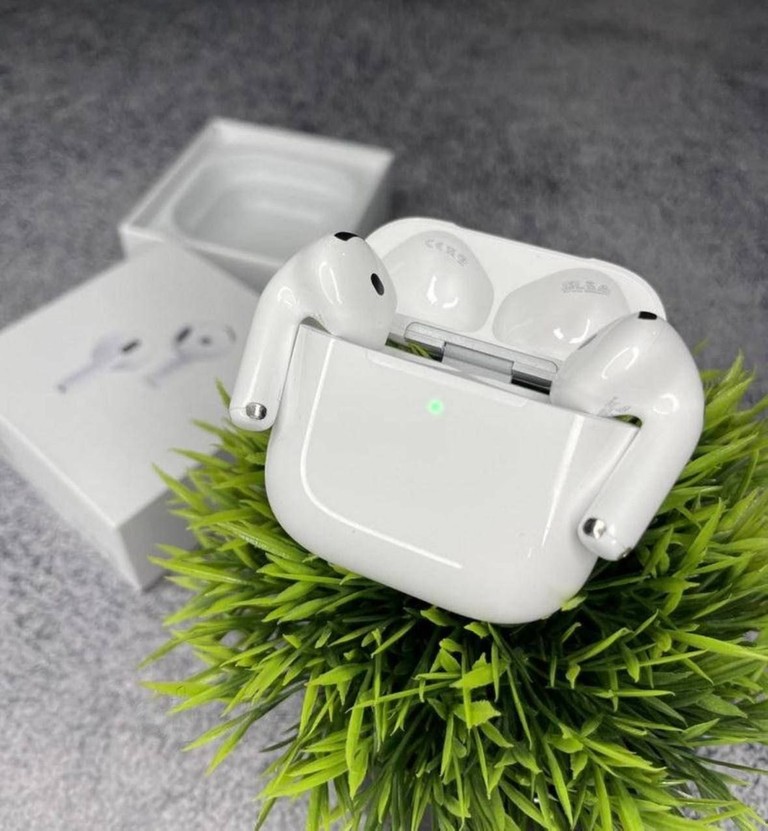 Купить Apple airpods 4 Б/У
