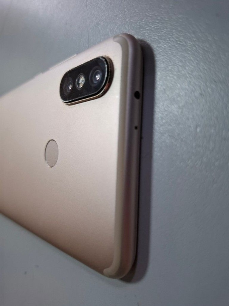Xiaomi Mi A2 4/32GB Black Код:01-201019047. Изображение 5