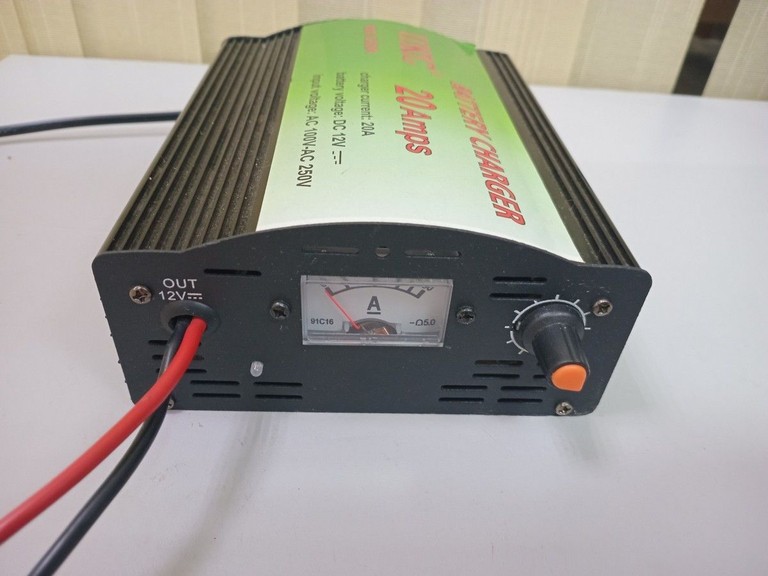 Объявление Зарядний пристрій акумулятора UKC Battery Charger 20A MA 1220A black Б/У