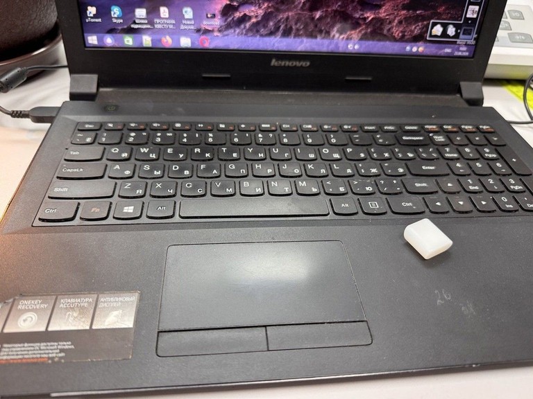 Объявление Lenovo 15/celeron n2840 ddr3/4gb ddr3/hdd 500 gb/ssd *відсутній/*інтегрована Б/У