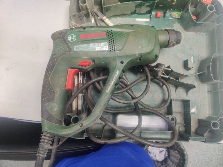 Дешево Bosch pbh 2100 re з ломбарду