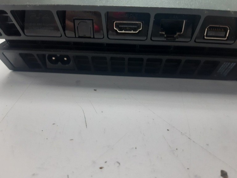 Оголошення Sony playstation 4 500gb Б/У