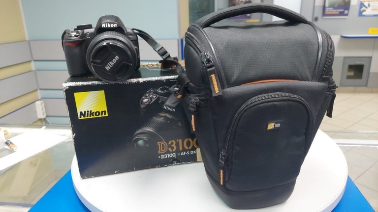 Купити Nikon d3100 kit / af-s nikkor 18-55mm f:3,5-5,6g vr dx Б/У