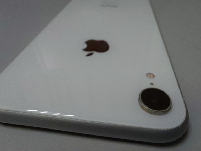 Apple iphone xr 64gb Код:01-201094745. Изображение 6