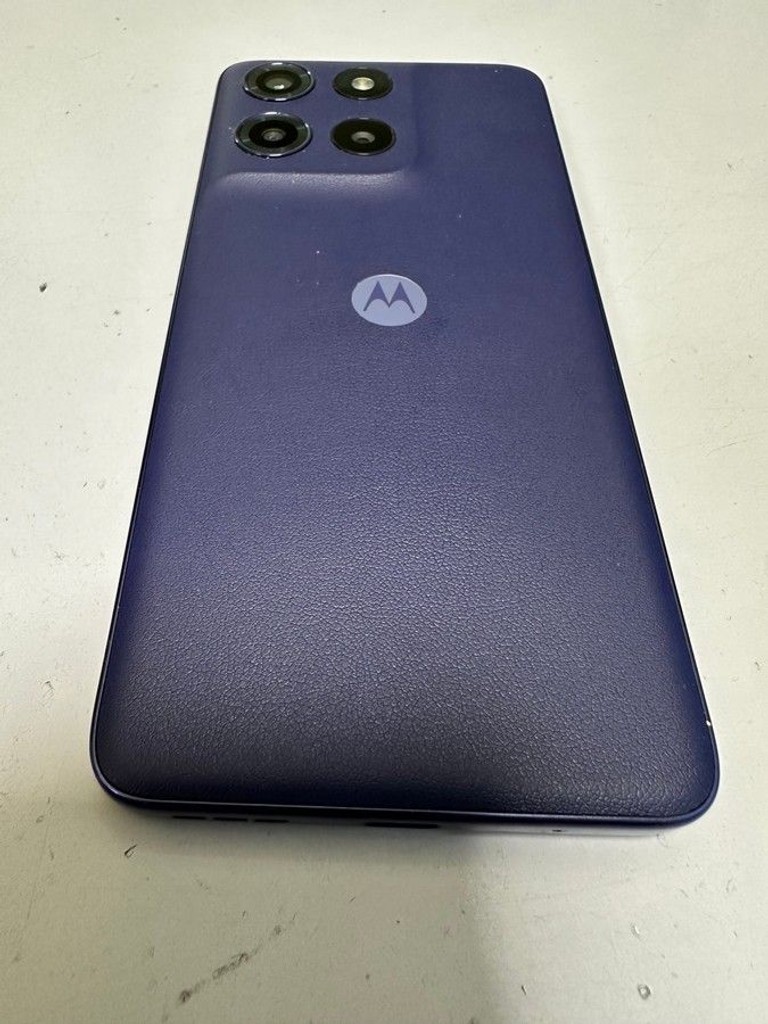 Купить Motorola moto g17 power 8/256gb evening Б/У