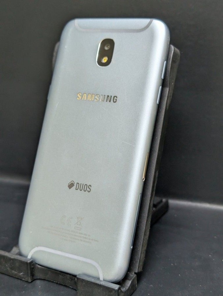 Дешиво Samsung j530f galaxy j5 2017 2/16gb с ломбарда