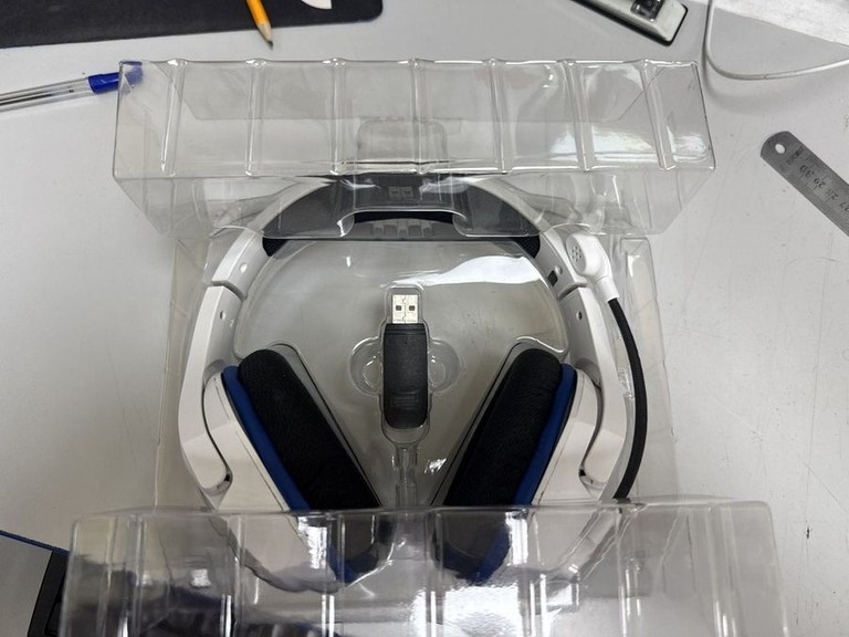 Купити Hyperx cloud stinger core wireless gaming headset for playstation Б/У
