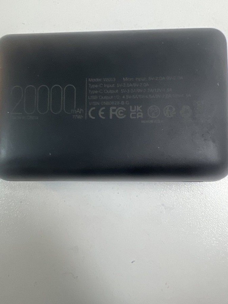 Купити Veger V2053 20000mAh 22.5W Black Б/У