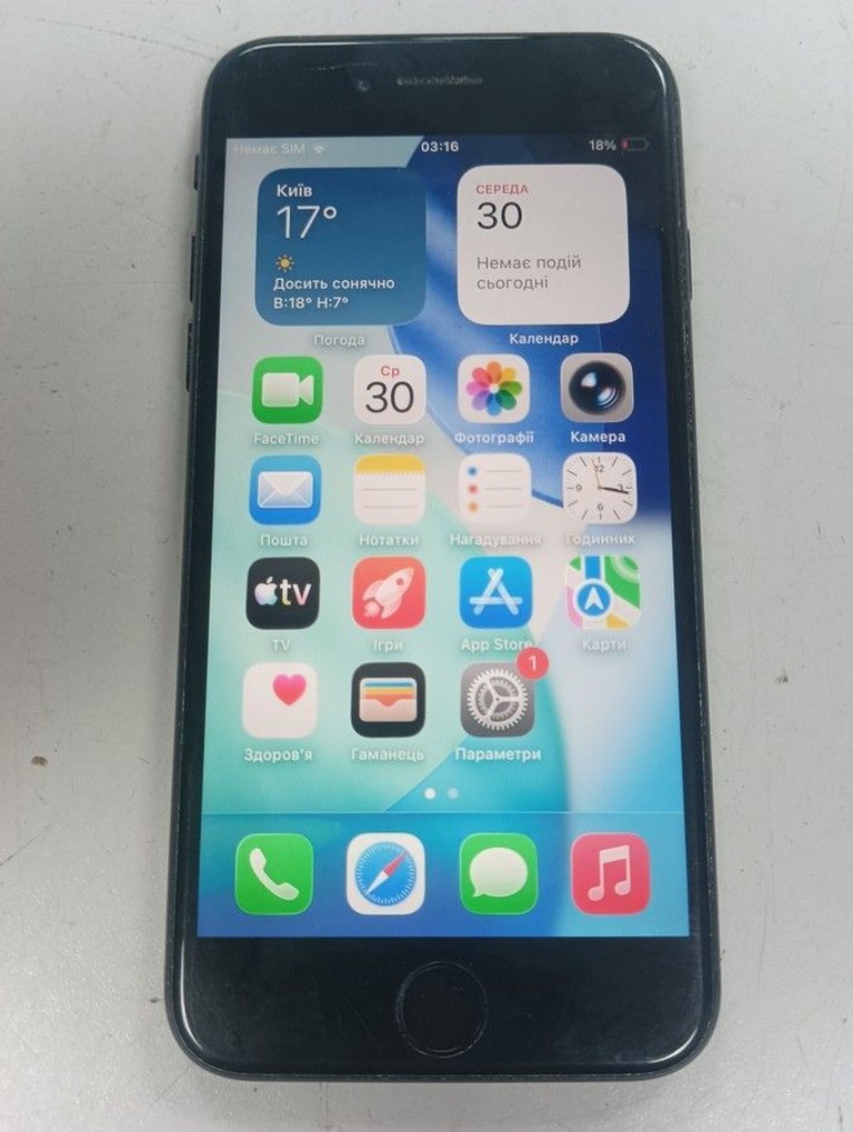 Купити Apple iPhone SE 2020 64GB Black Slim Box (MHGP3) Б/У