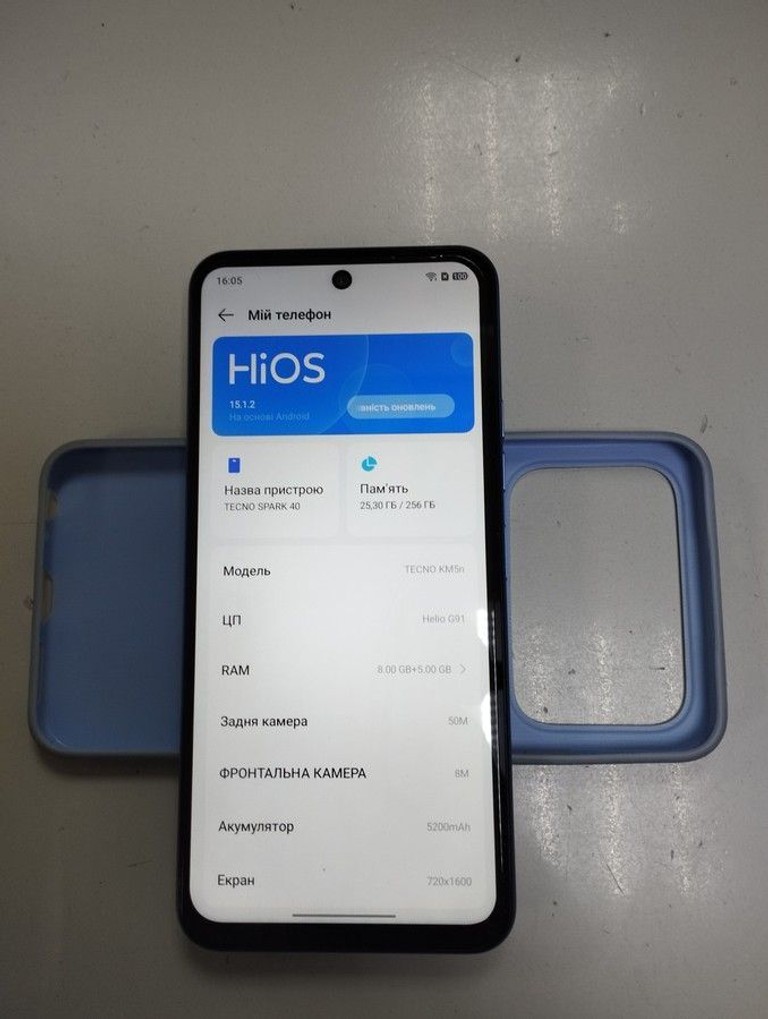 Дешиво Tecno spark 40 pro+ 8/256gb с ломбарда
