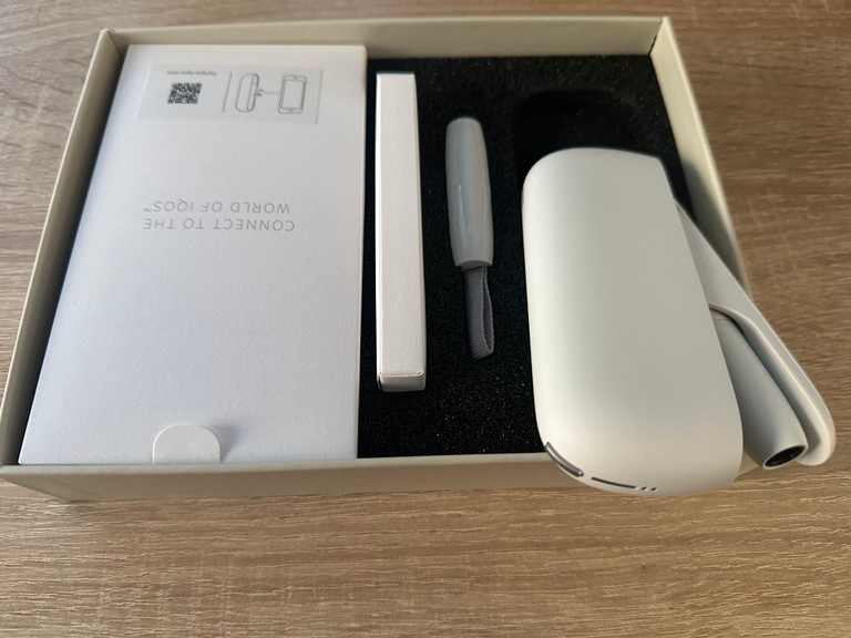 Купити IQOS 3 DUO, белый (DK000518.00) Б/У