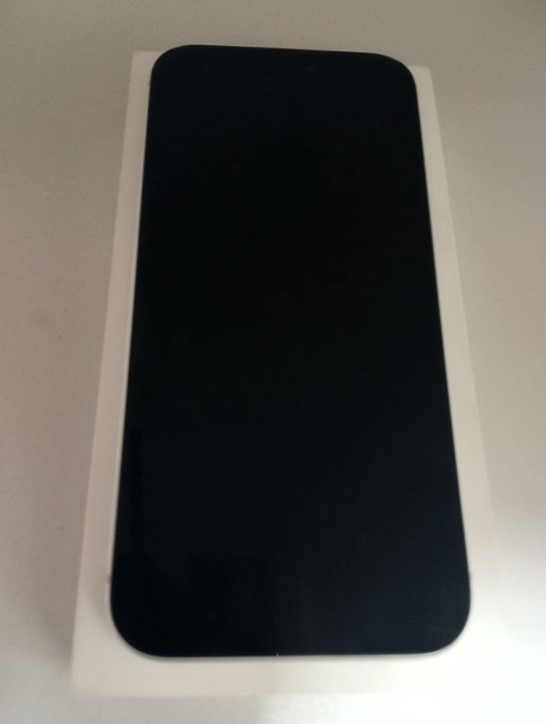 Купить Apple iphone 17 pro max 256gb Б/У