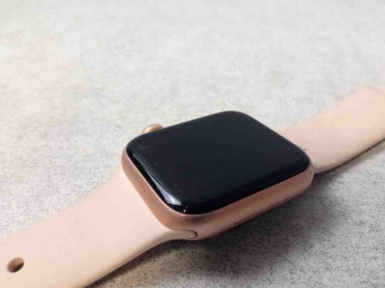 Apple Watch Series 5 GPS 40mm Gold Aluminum w. Pink Sand b.- Gold Aluminum (MWV72) Код:2000003423859. Зображення 7