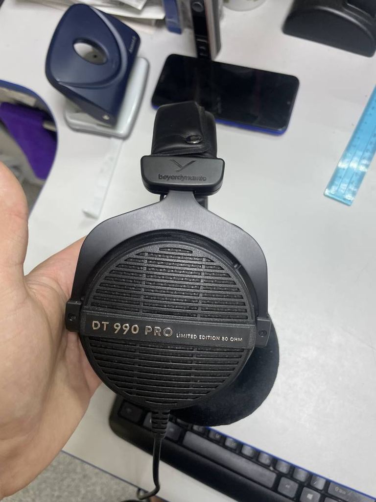 Купити Beyerdynamic dt 990 pro lb 80 om Б/У