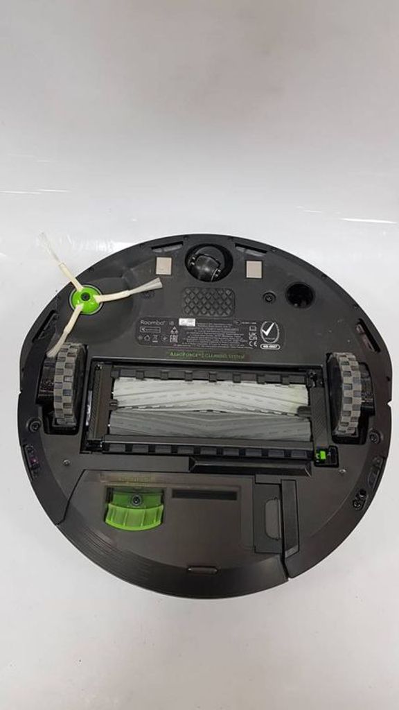 Roomba i8+ plus