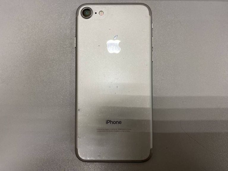 Распродажа Apple iphone 7 32gb, продавец Техноскарб