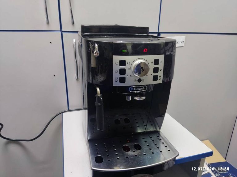 Delonghi Magnifica S ECAM 22.112.B