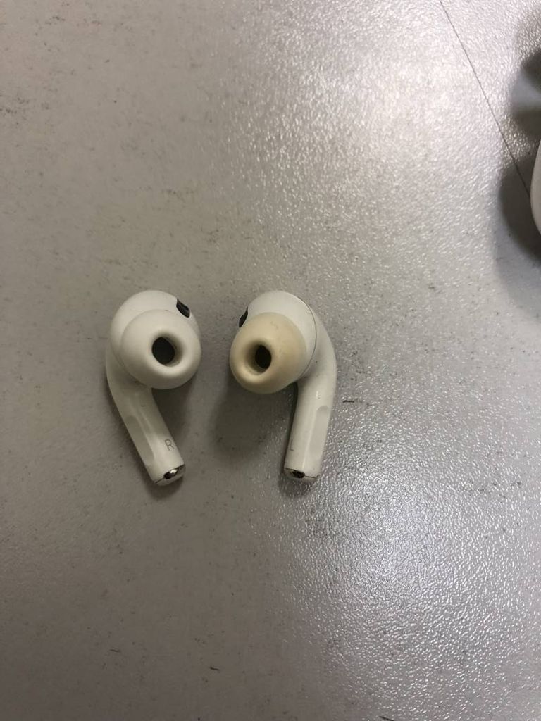 Apple AirPods Pro (MWP22)