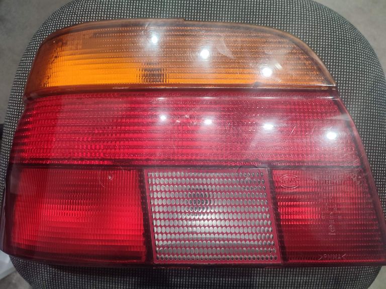 Оригінальний задній ліхтар hella лівий bmw e39  Код:null. Зображення 7