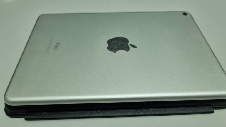 Оголошення Apple ipad mini 5 wi-fi 64gb Б/У