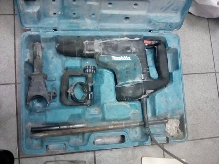 Оголошення Makita hr 4001c Б/У