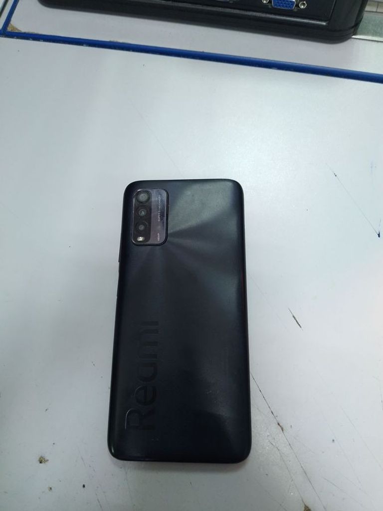 Дешиво Xiaomi redmi 9t 4/64gb с ломбарда