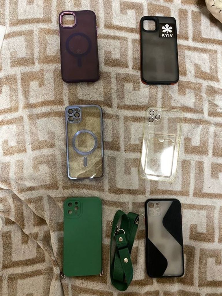 Купити Чохли на Iphone 11 pro max Б/У