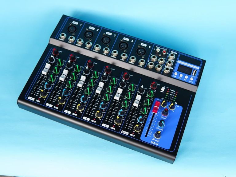 Купить Недорого Новий! Мікшер, dj пульт. Professional. 7 канальний. Б/У