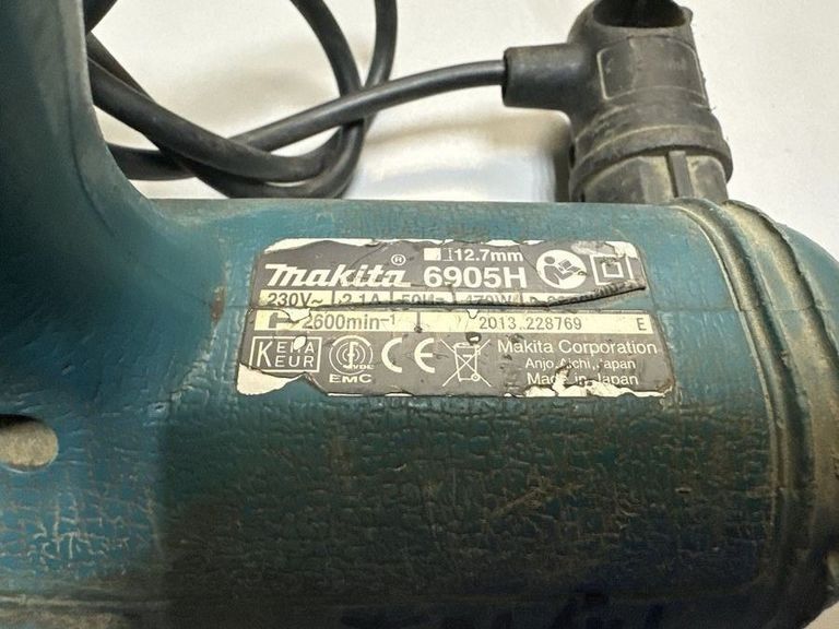Купити Makita 6905H Б/У