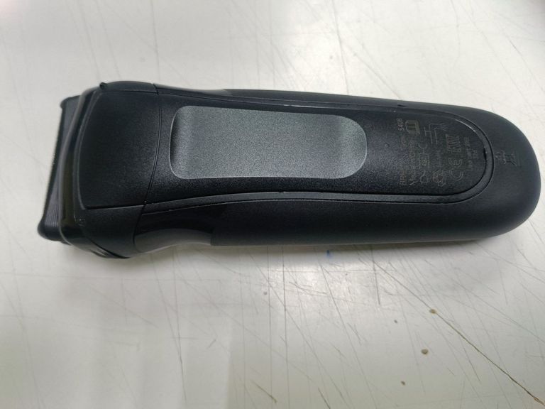 Дешево Braun Series 3 300BT Black з ломбарду