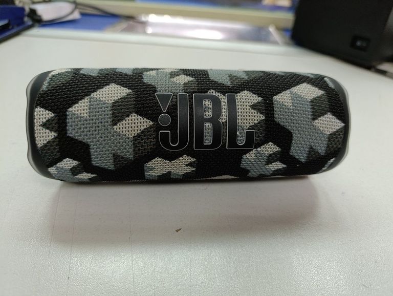 Купить Jbl flip 6 Б/У