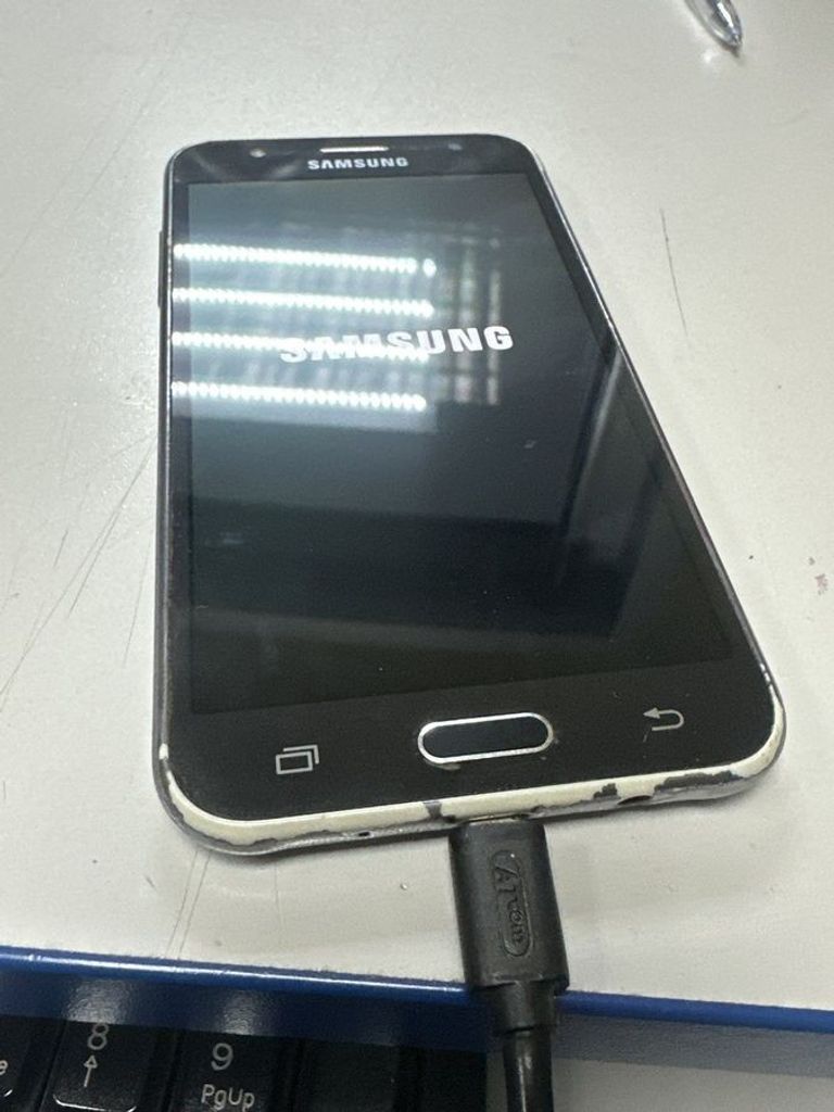 Дешево Samsung galaxy j5 j500h з ломбарду