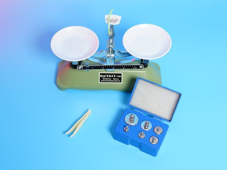 Дешево Scale з ломбарду